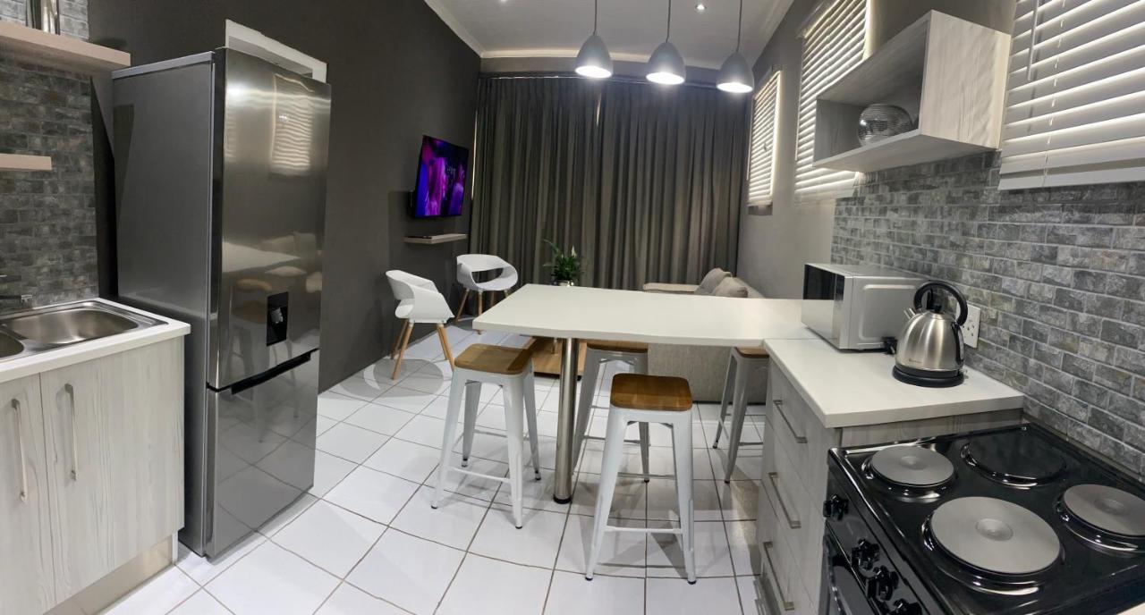 Adventure Apartment - Colchester - 5Km From Elephant Park المظهر الخارجي الصورة